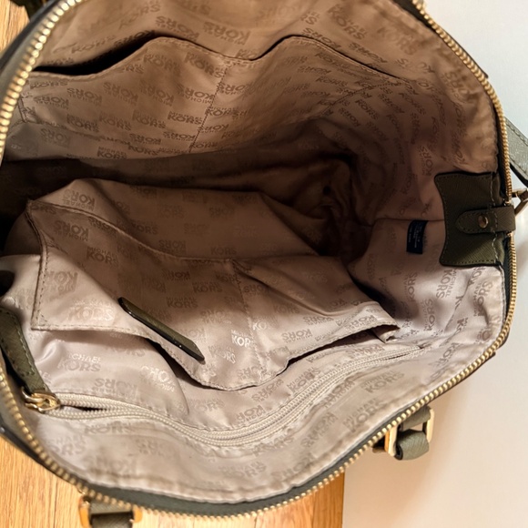 Michael Kors Ciara Large Top Zip Satchel - Picture 2 of 5